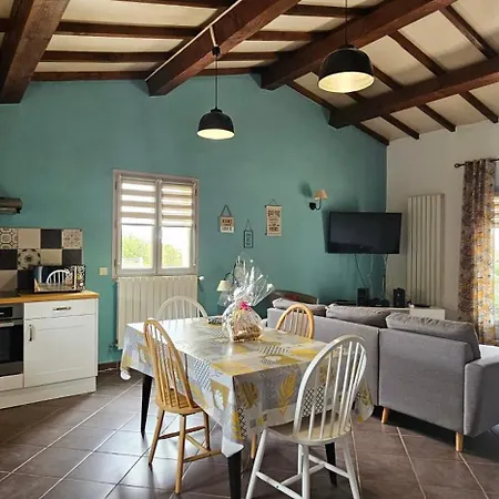 Louserreenlarzac Holiday home