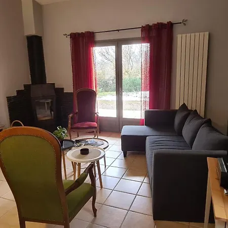 Louserreenlarzac Holiday home