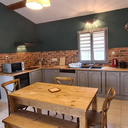 Louserreenlarzac Holiday home